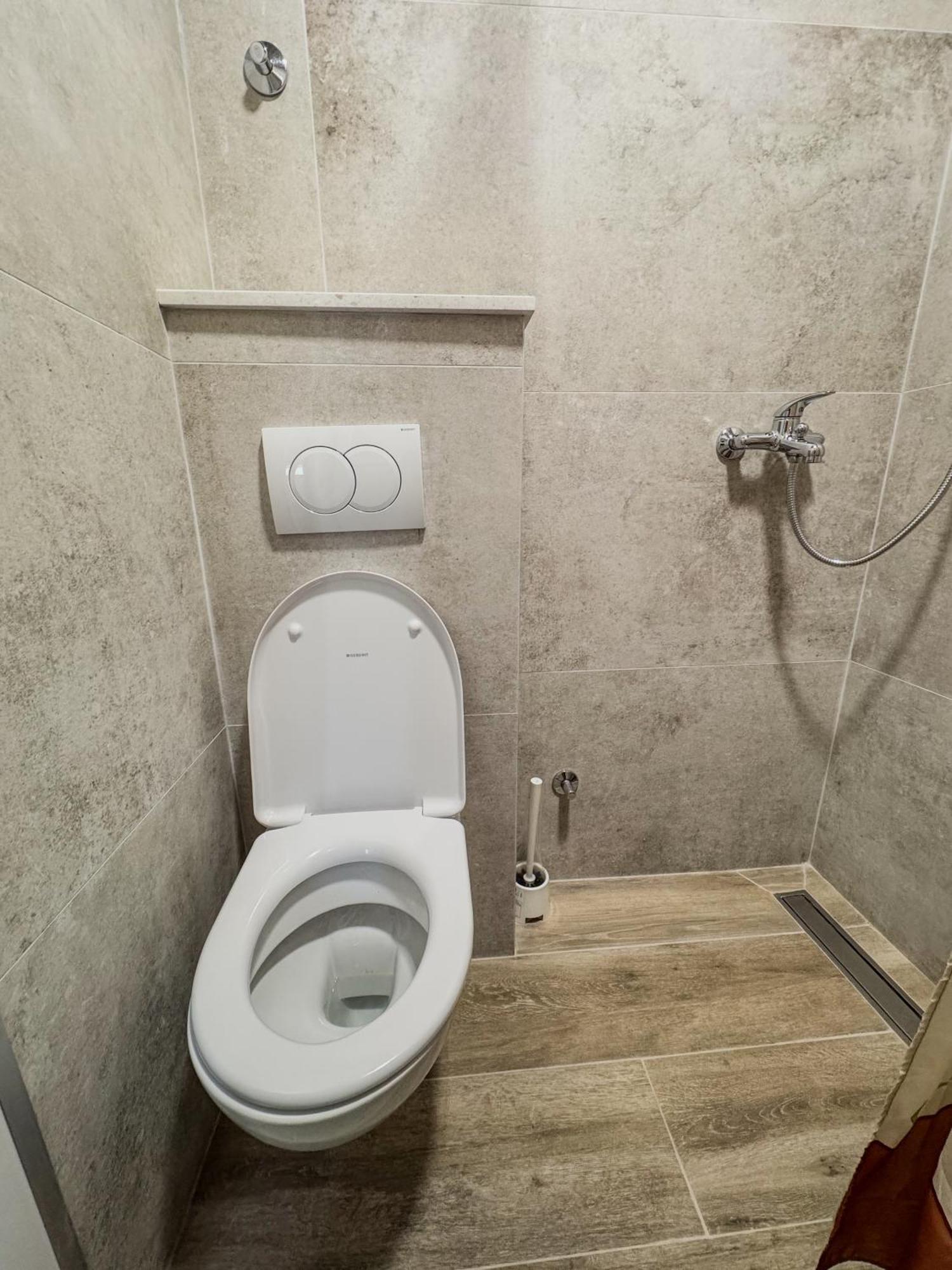 Residence Vukovic, 레제비치 외부 사진